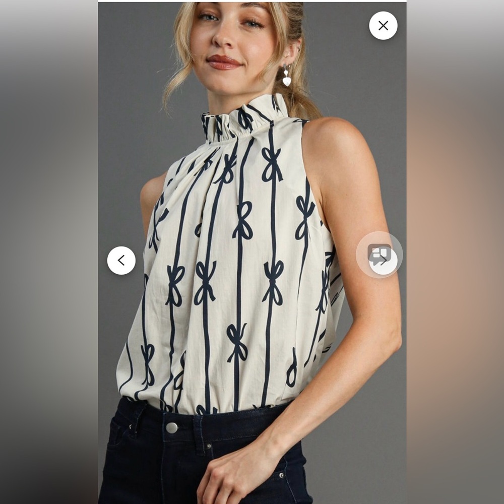 Umgee Sleeveless Ruffle Neck Ivory & Navy Bow Stripe Top Size Large 100% Cotton